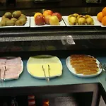 斯库洛酒店 2*