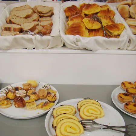 斯库洛酒店 2* 波尔图