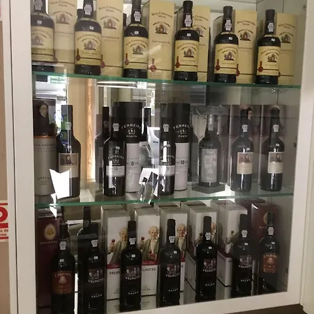 斯库洛酒店 酒店 2*